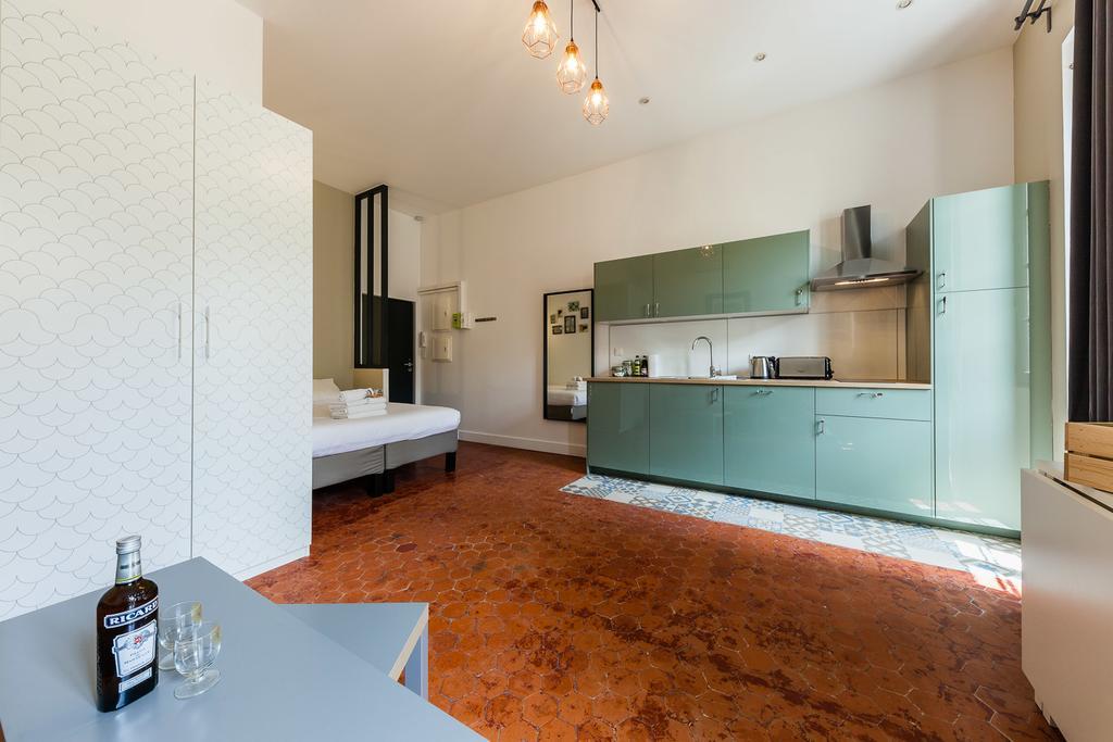 Chez Nous - 7 Appartements Sur Le Vieux Port Marsella Exterior foto