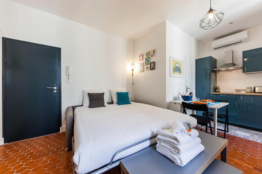Chez Nous - 7 Appartements Sur Le Vieux Port Marsella Exterior foto