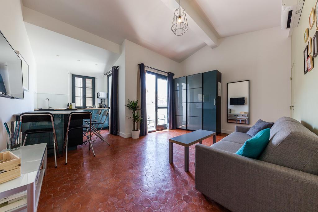 Chez Nous - 7 Appartements Sur Le Vieux Port Marsella Exterior foto
