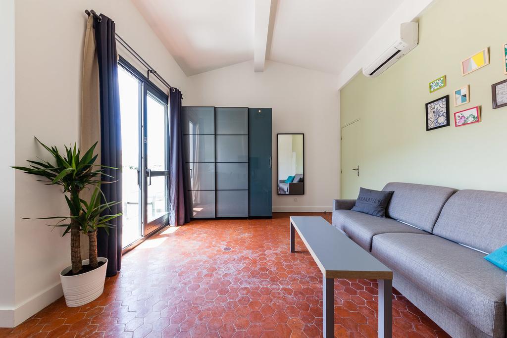 Chez Nous - 7 Appartements Sur Le Vieux Port Marsella Exterior foto